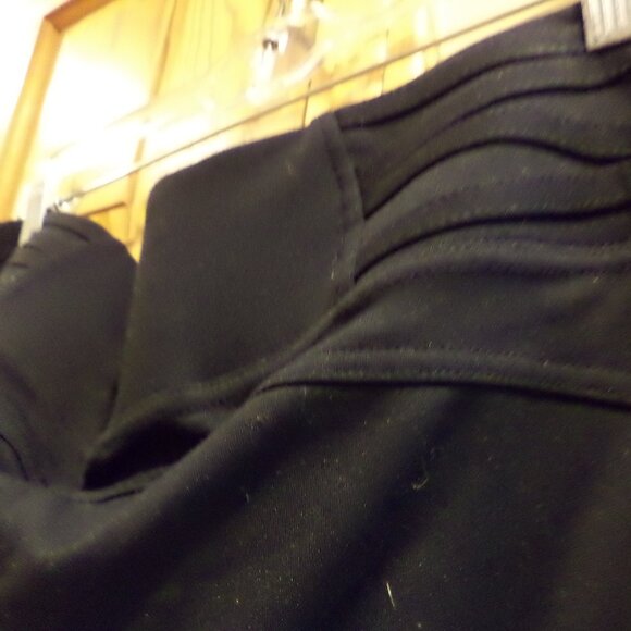 DRESSBARN BLACK PANTS LEGGINGS - Picture 3 of 16